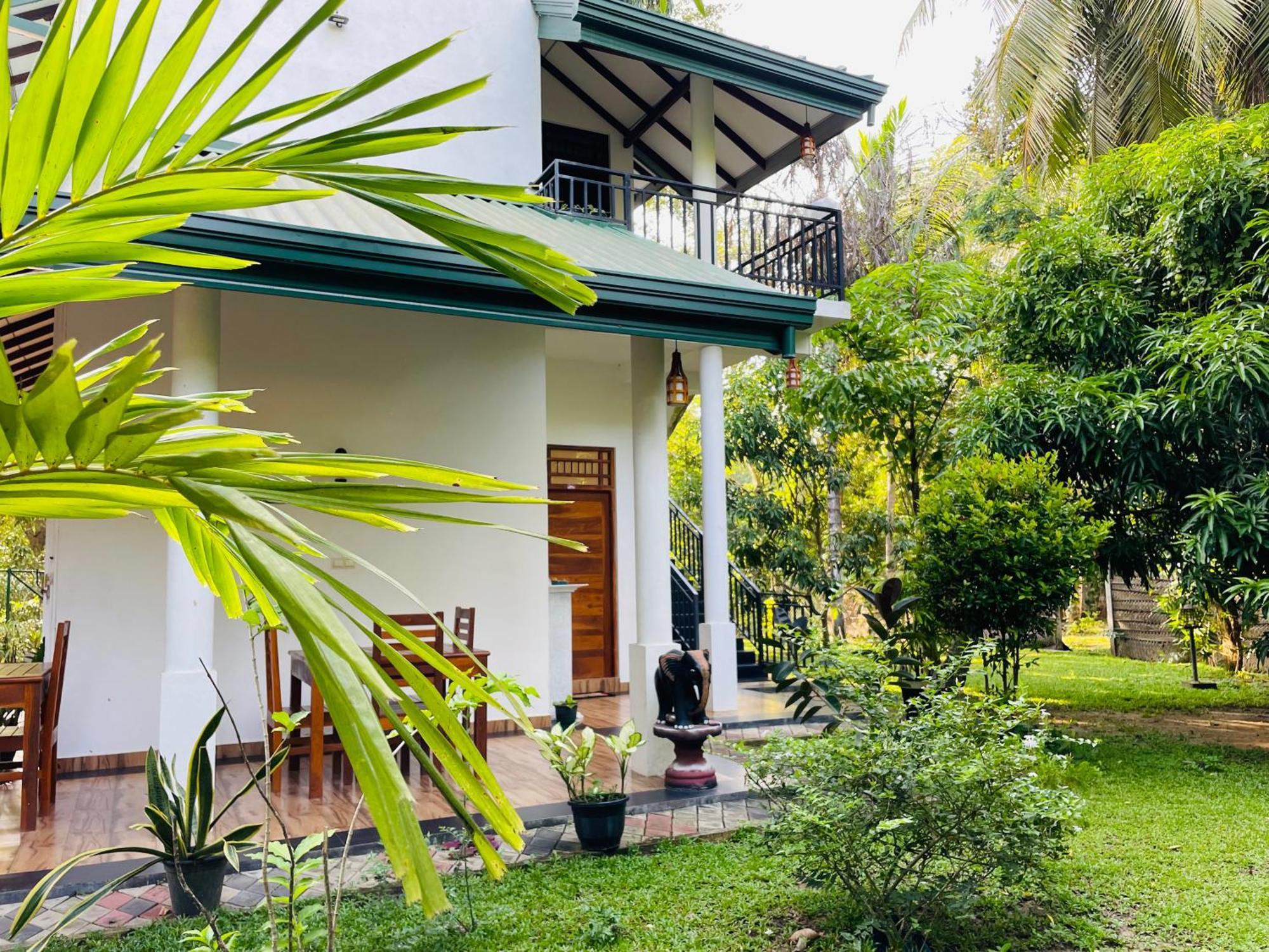 Yala Safari River View Hotel Tissamaharama Exterior foto